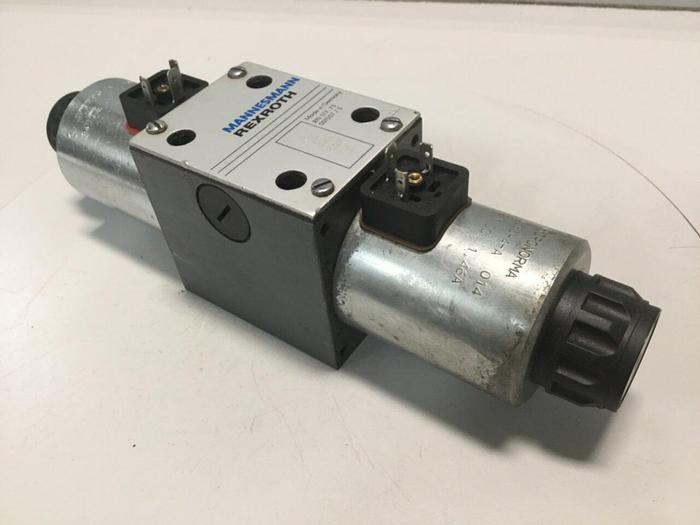 Used MANNESMANN REXROTH Valve 4WE10J31CG24N9Z4 #106054