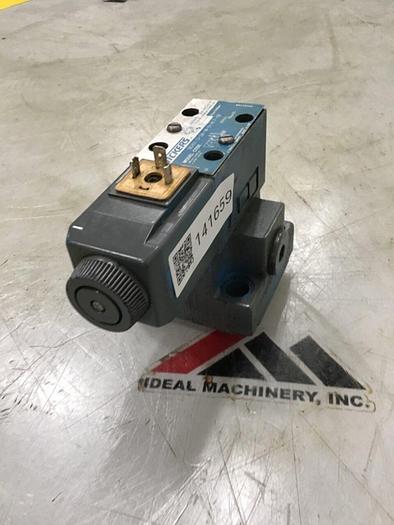 Used VICKERS Valve CVCS25W11S210A00B12 #141659
