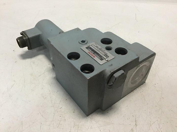 Used NACHI Valve ZEF-G03-90-80380 #133657