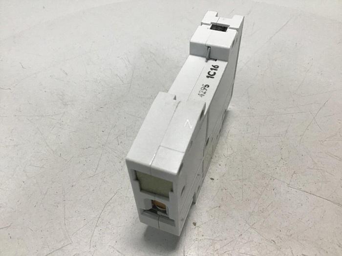 Used SIEMENS 16 Amp Circuit Breaker 5SX21C16 #114332