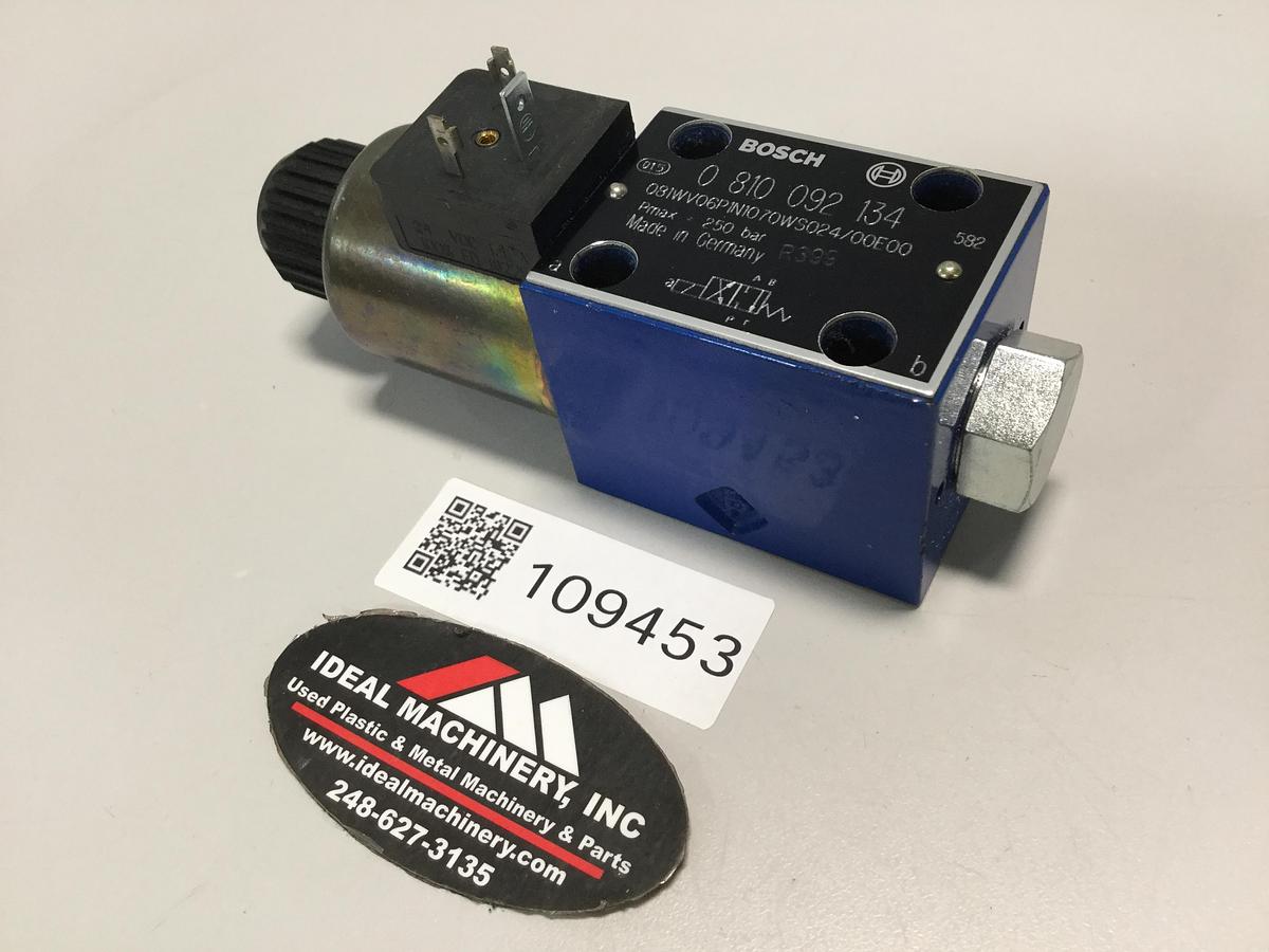 Used BOSCH Valve 0 810 092 134 USED