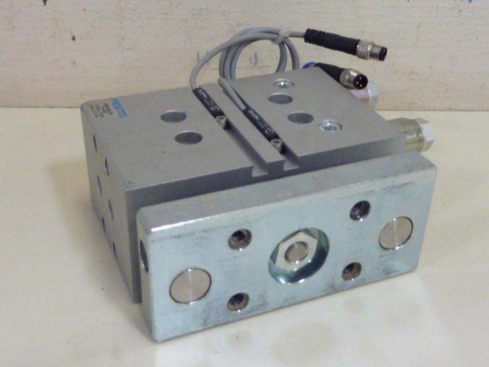 Used FESTO Pneumatic Cylinder DFM-40-25-P-A-GF #57343