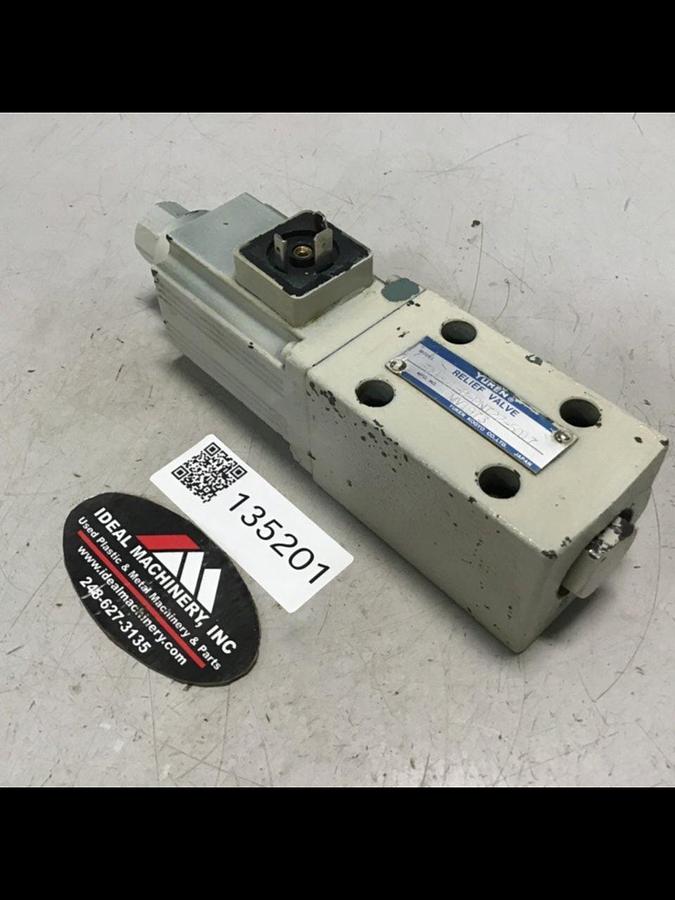 Used YUKEN Hydraulic Valve EDG-01-B-PNT22-5017 USED