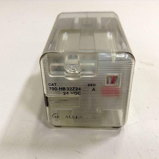 Used ALLEN BRADLEY Relay 700-HB32Z24 SER A #76287