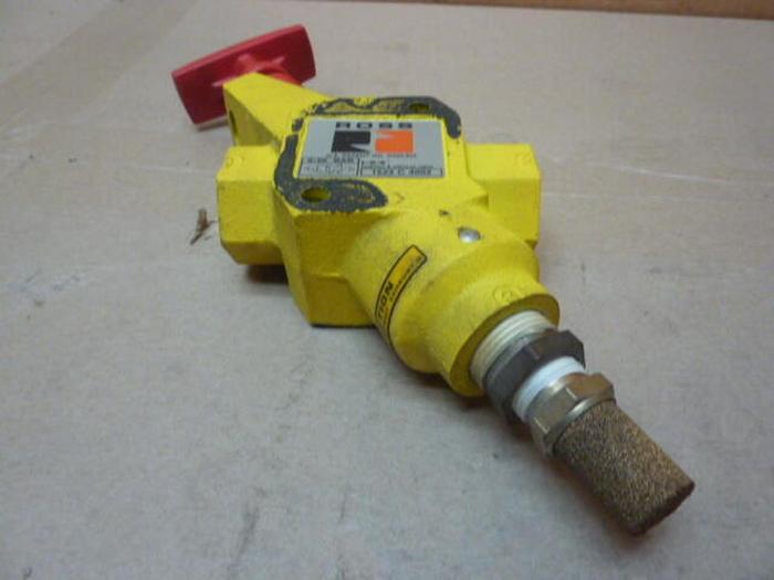 Used ROSS Lock-Out And Exhaust Valve 1523 C 4002 #30946