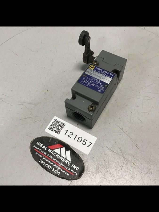 Used SQUARE D Limit Switch 9007-C66B2 USED