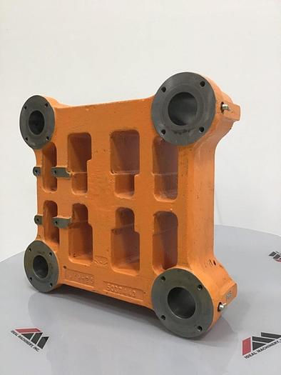 Used CINCINNATI MILACRON Rear Platen 5037443 Used