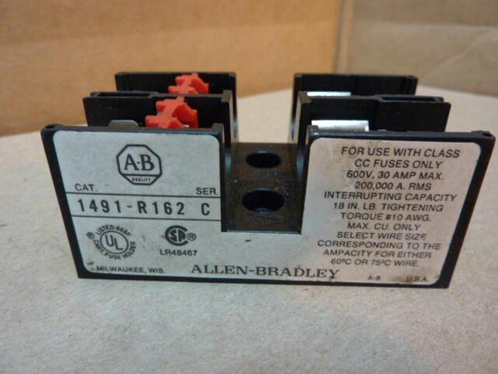 Used ALLEN BRADLEY 30 Amp Fuse Holder 1491-R162 SER C #29500