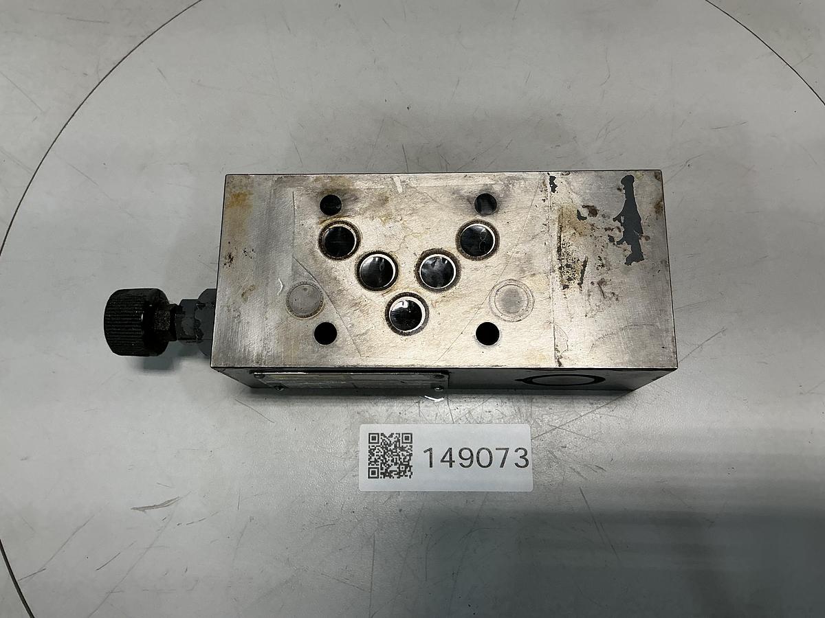 Used PARKER PRM3PP25K31