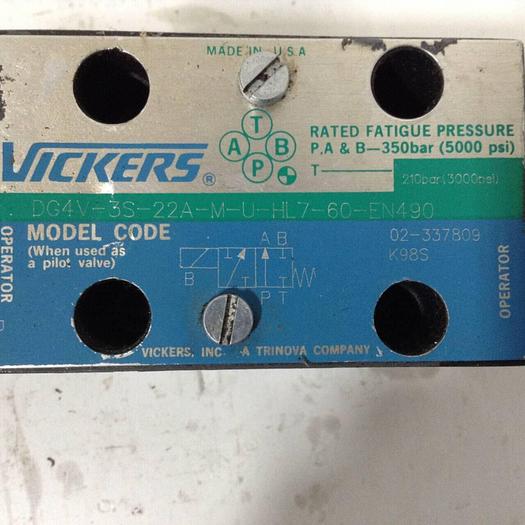 Used VICKERS Valve DG4V3S22AMUHL760EN490 Used