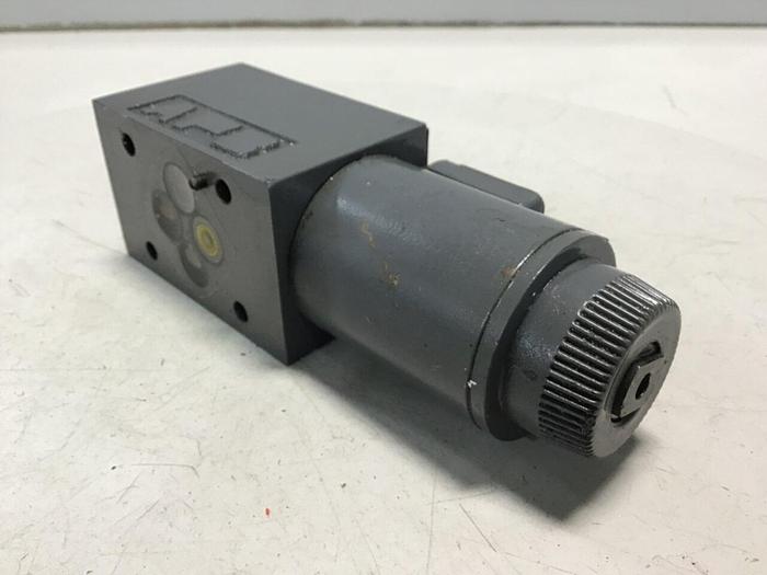 Used VICKERS Valve DG4V3S2ALMUHL760EN490 #122465