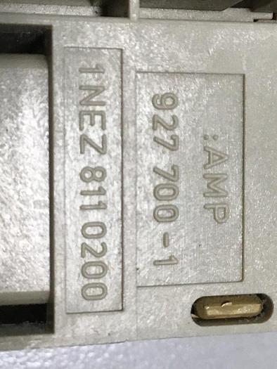 Used SIEMENS Terminal Strip 1NEZ8110200 #120582