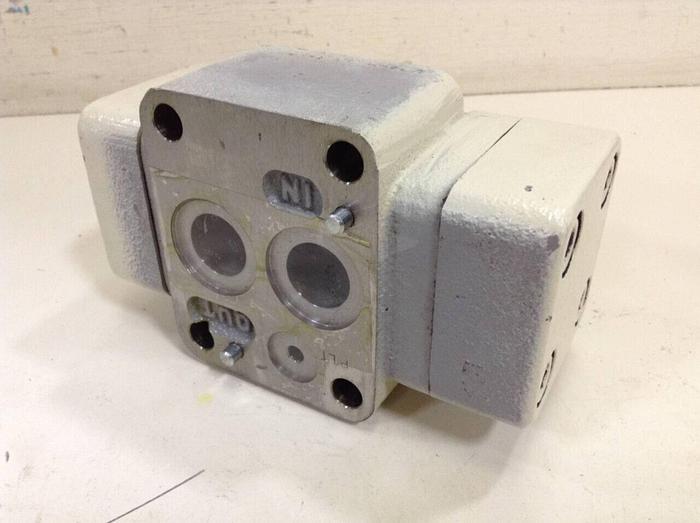 Used TOYOOKI KOGYO Valve HK3-YG1E-06A #87262