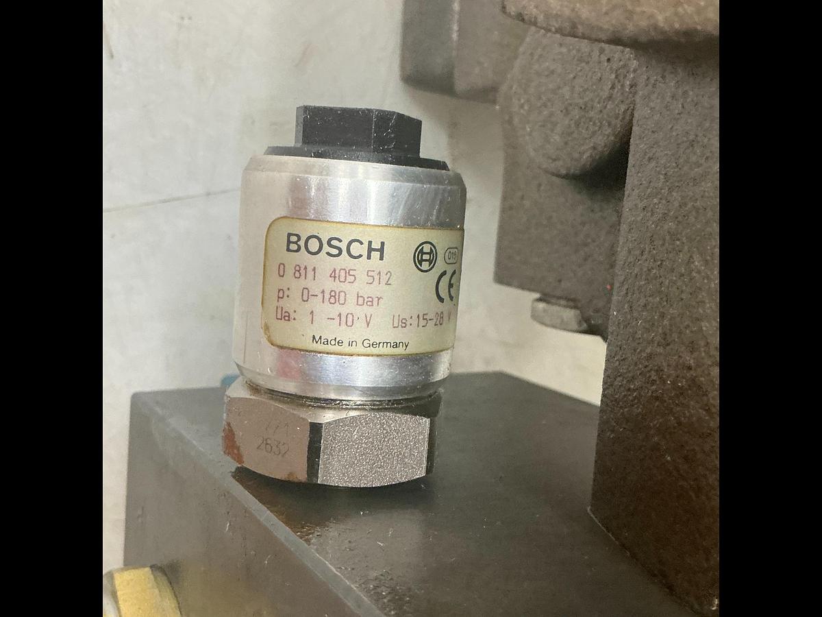 Used BOSCH 0 811 404 163