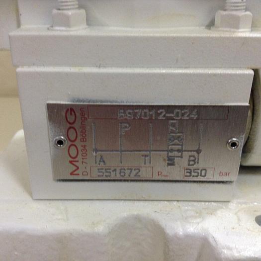 Used MOOG Hydraulic Servo Valve B97012-024 Used