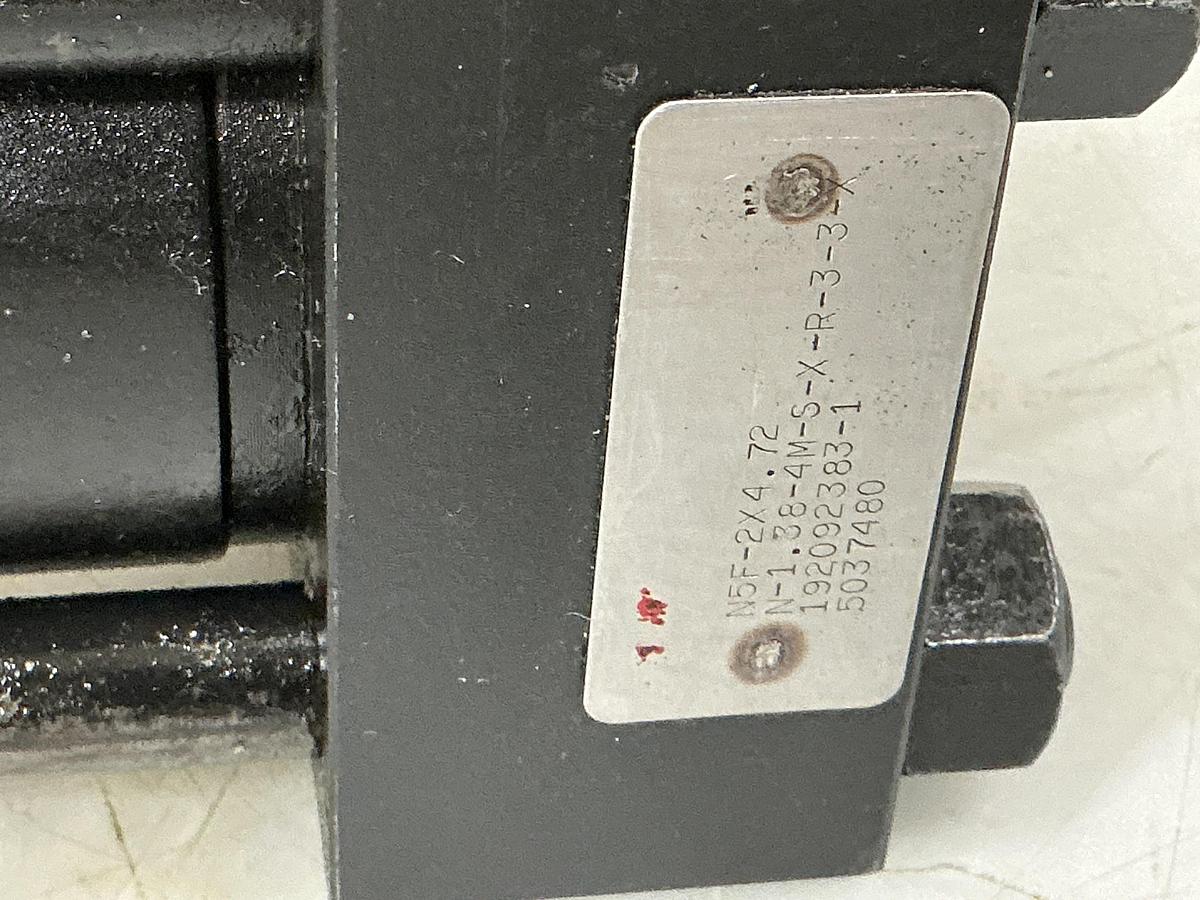 Used CINCINNATI MILACRON 5038041