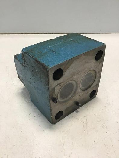 Used PARKER Valve MCT24M5A A ER USED