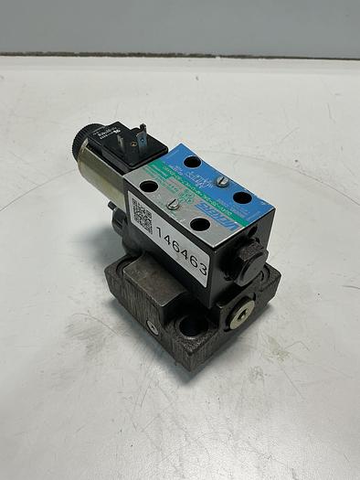 Used VICKERS DG4V-3S-2AL-M-U-HL7-60-EN490