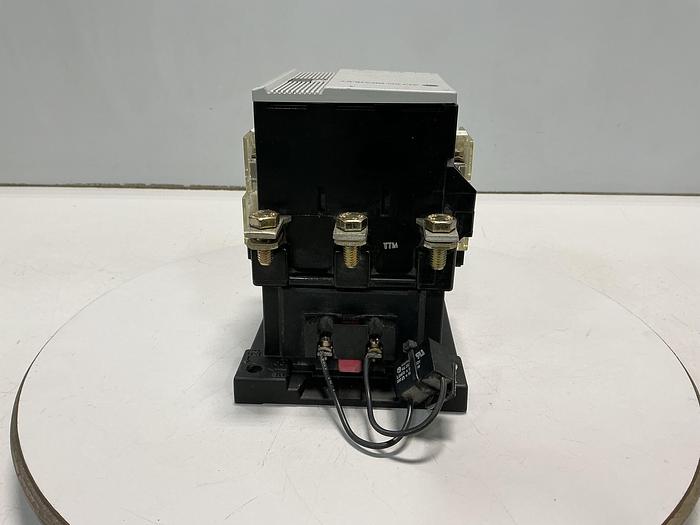 Used ALLEN BRADLEY 100-B110N*3