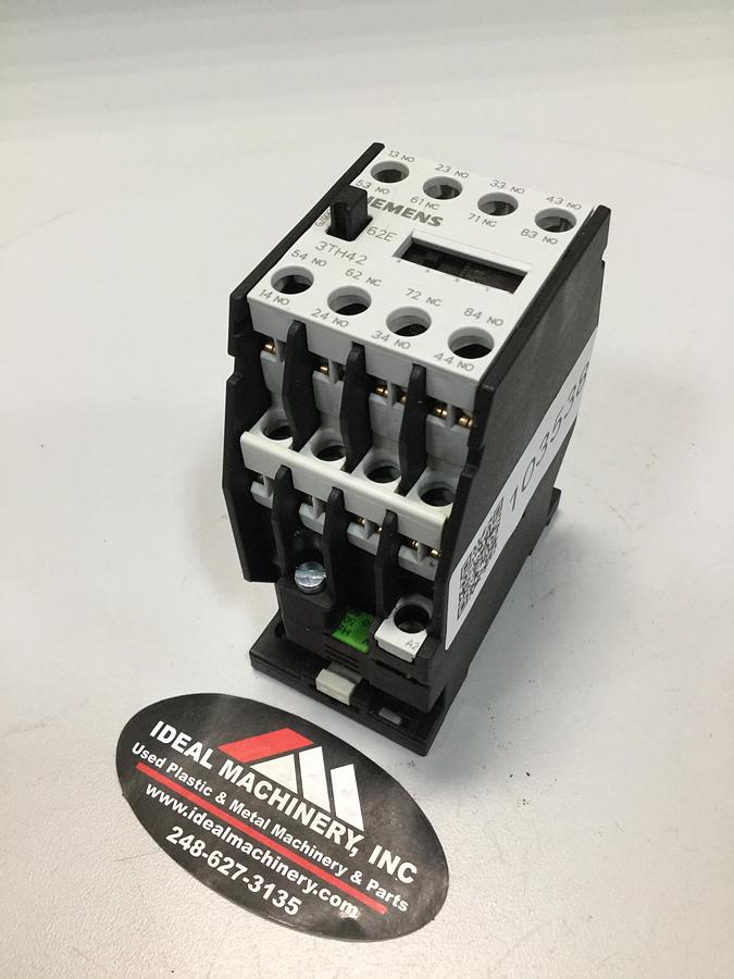 Used SIEMENS Contactor Relay 3TH4262-0A USED