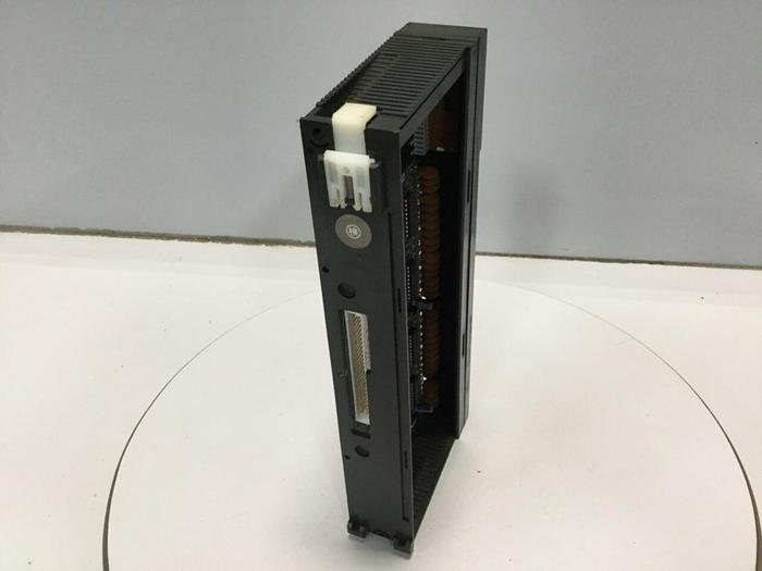 Used MITSUBISHI Programmable Controller AY41 #109343