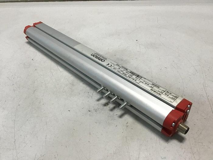 Used OMRON Safety Sensor F3ET2-005-300 USED #141803