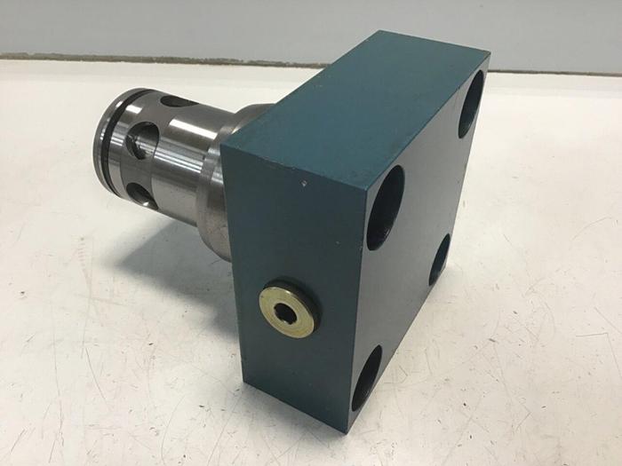 Used BOSCH Flow Control Valve 0 811 402 635 Used