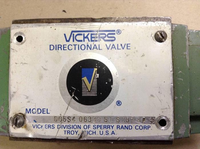 Used VICKERS Directional Valve DG5S40633C51S207HF #67874
