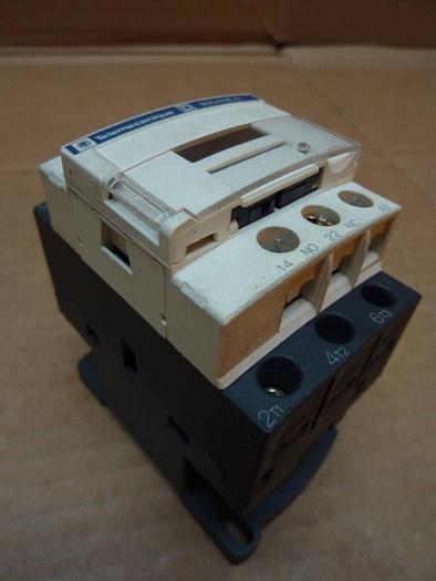 Used SQUARE D Contactor LC1 D09 #24741