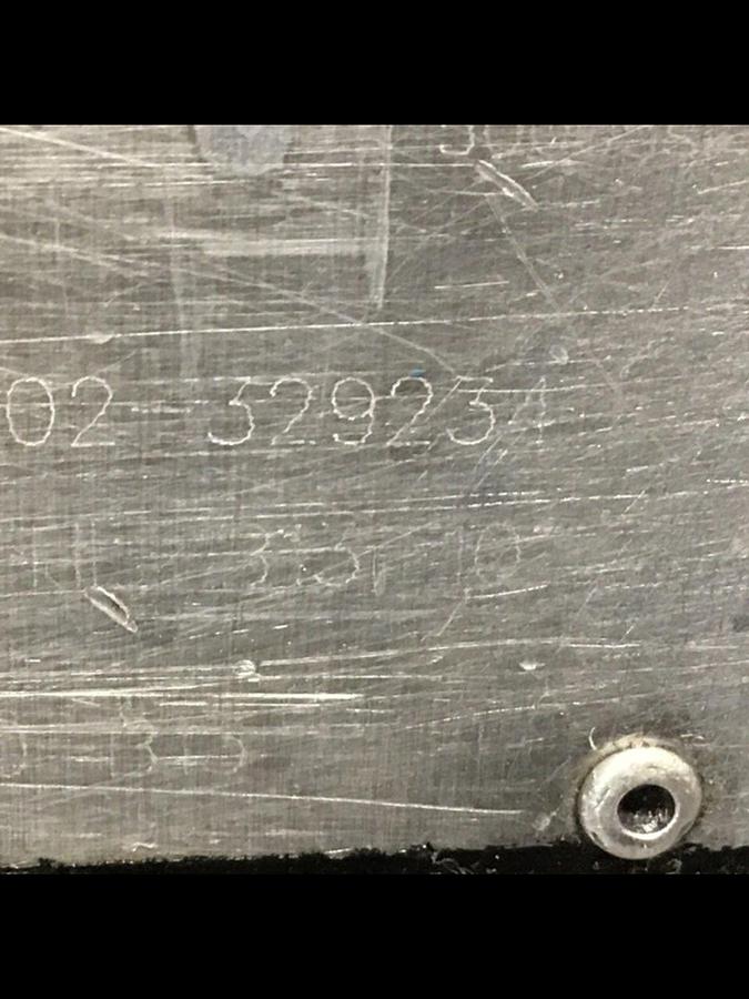 Used VICKERS Solenoid Directional Valve DG4V-3-6C-M-U-HL7-60-B13 USED