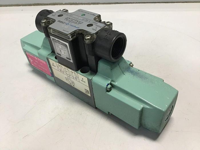 Used VICKERS Valve DG4V36CPL2H10JAS310 #111776