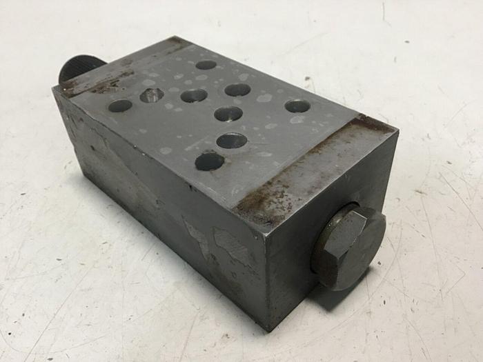 Used VICKERS Valve DGMFN-5-X-A2H-30J #134312