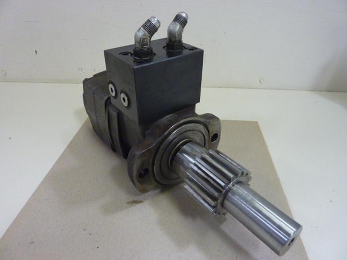 Used WHITE HYDRAULICS Die Height Adjustment Motor RS2406 100 #49798