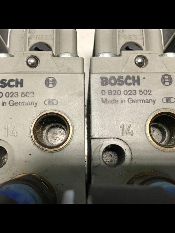 Used BOSCH Manifold & Valves 0 820 023 502 / MANIFOLD USED