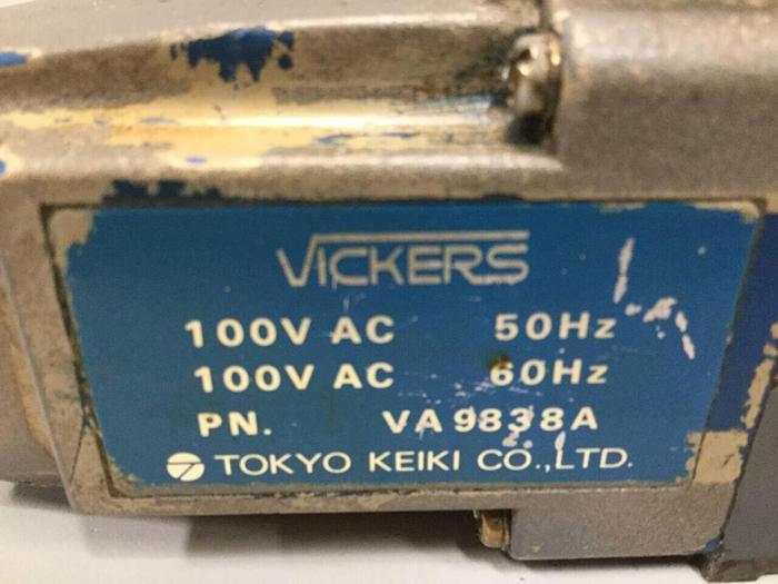 Used SPERRY VICKERS Valve DG4V30BPLT10LHJAS310 #98880