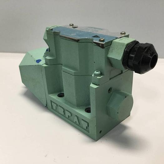 Used VICKERS Directional Control Valve DG4V52ALMP7LH630 #91776