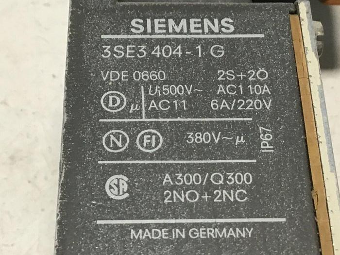 Used SIEMENS Limit Switch 3SE3 404-1G #121606
