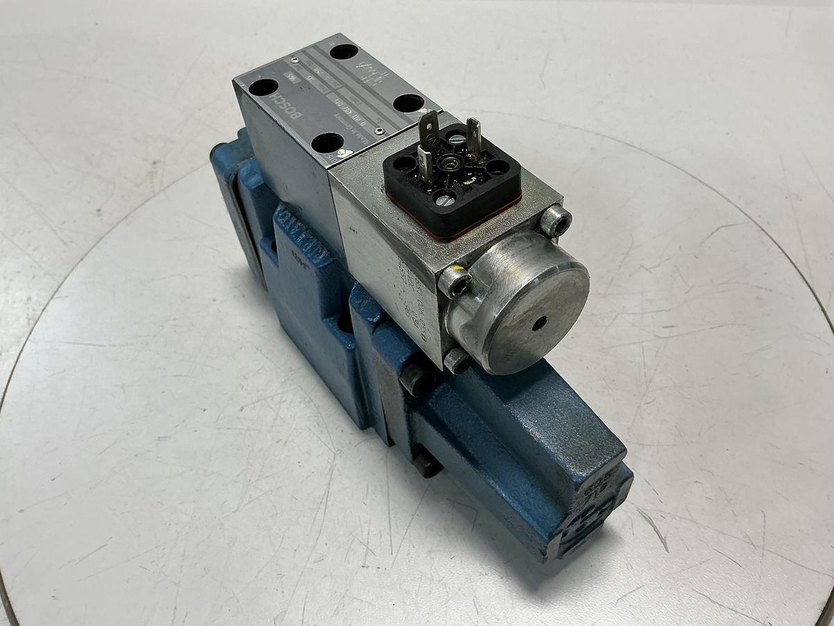 Used BOSCH 0 811 402 019