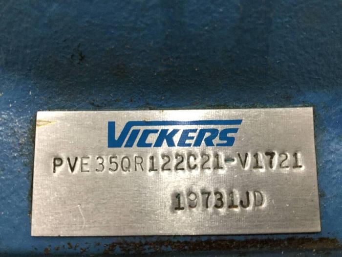 Used VICKERS Hydraulic Piston Pump PVE35QR122C21V1721 Used