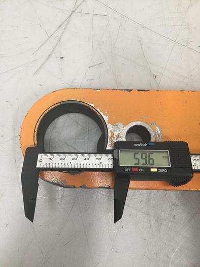 Used CINCINNATI MILACRON Crosshead Support 1242 #114833