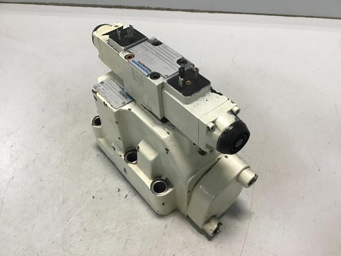 Used REXROTH Valve 4WE6J53/AG24NK4/B10 S0524 Used