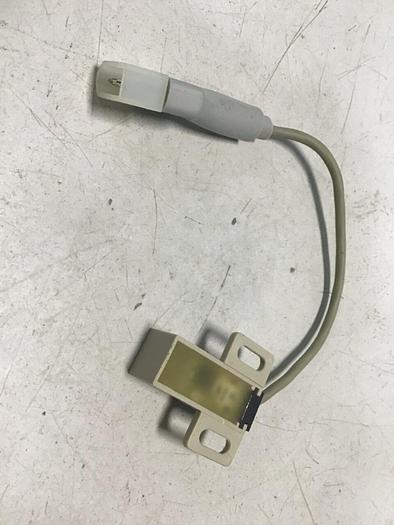 Used FUJI ELECTRIC Proximity Switch PE-B4D3 #128358