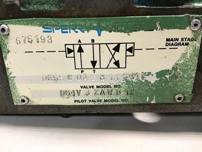 Used SPERRY VICKERS Directional Valve DG4V32AWB12 #144632