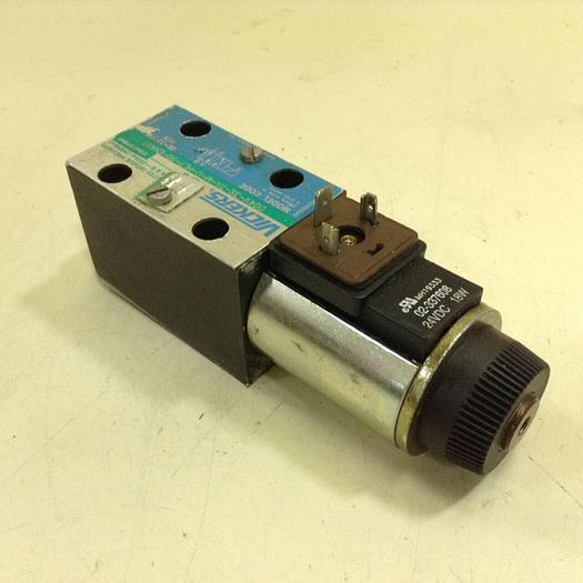 Used VICKERS Directional Valve DG4V3S7AMUHL760EN490 #77762