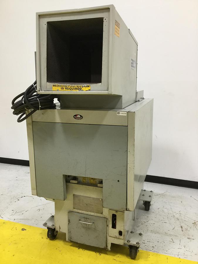 Used NELMOR 15 HP Grinder / Granulator