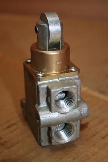Used NUMATICS Limit Switch 1337 NA7 #19142