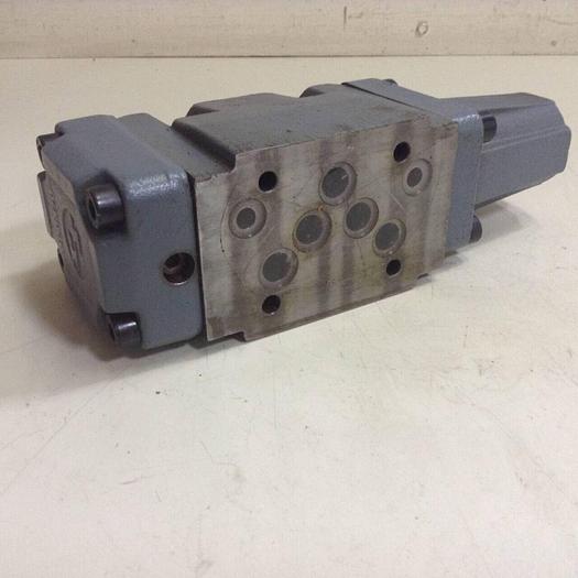 Used REXROTH Valve 4WRZ10W1-85-51/6A24 Used