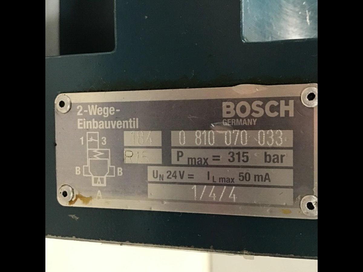 Used BOSCH Valve 0 810 070 033 Used #145447