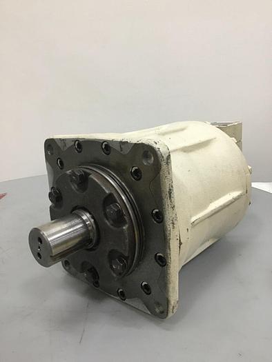 Used SHIBAURA Hydraulic Screw Motor HTM350G-S-16 Used