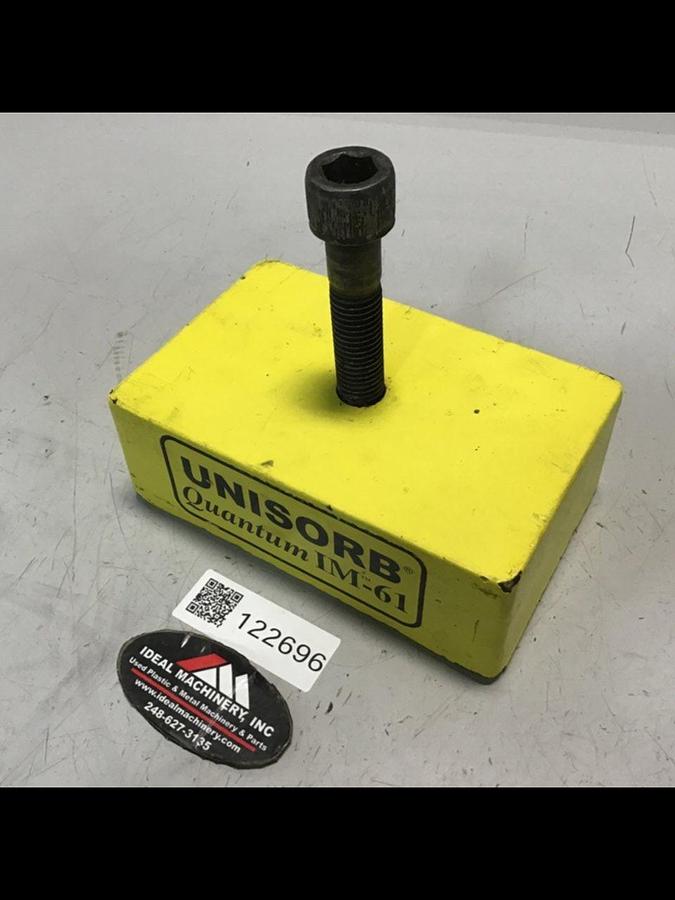 Used UNISORB Leveling Mount Pad 7 x 4 QUANTUM IM-61 USED
